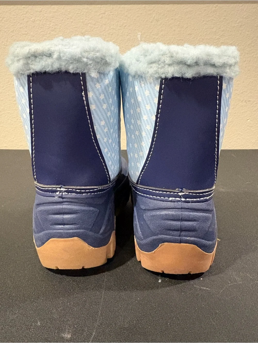 Bluey & Bingo Winter Insulated Snow Boots Toddler Children Size 7 NWT